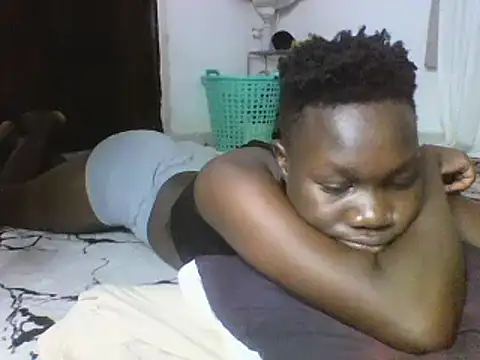 sexyqueen02 online show from 02-20-25, 01:36