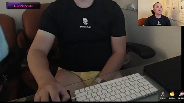 Snapshot of chih515 chatting on 02-21-25, 05:24 chih515 online show from 02-21-25, 05:24