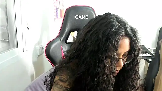 Ama music online show from 04-19-26, 04:39