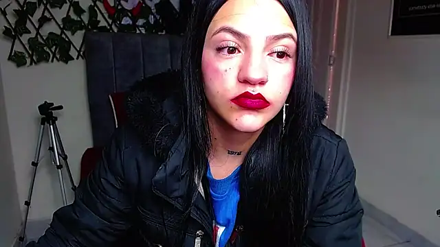 Violettasquirt online show from 05-27-26, 01:30