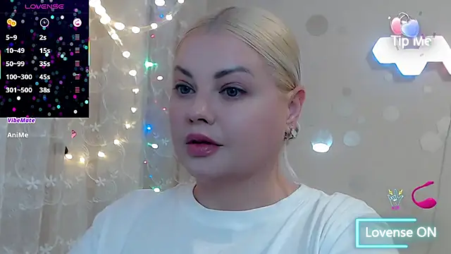 Snapshot of JewellKiss7 chatting on 07-06-26, 07:49 JewellKiss7 online show from 07-06-26, 07:49