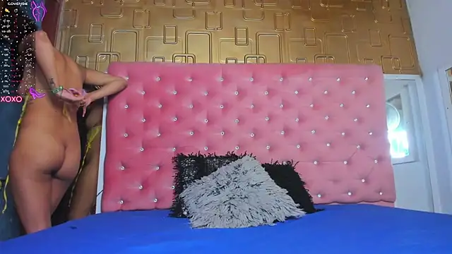 Molly gomez  online show from 01-19-25, 07:15