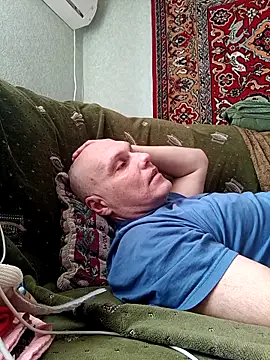 Pineapple04 online show from 04-09-26, 05:29