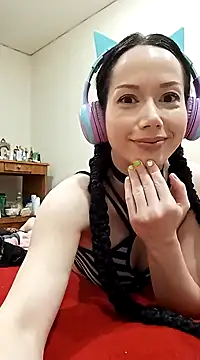 SashaGrinch online show from 12-15-24, 01:00