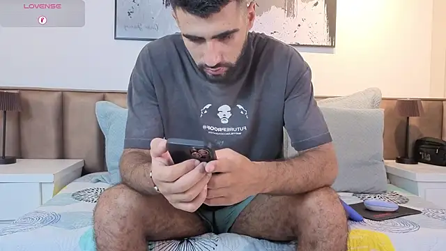 Ethan  Walker online show from 04-16-26, 07:14