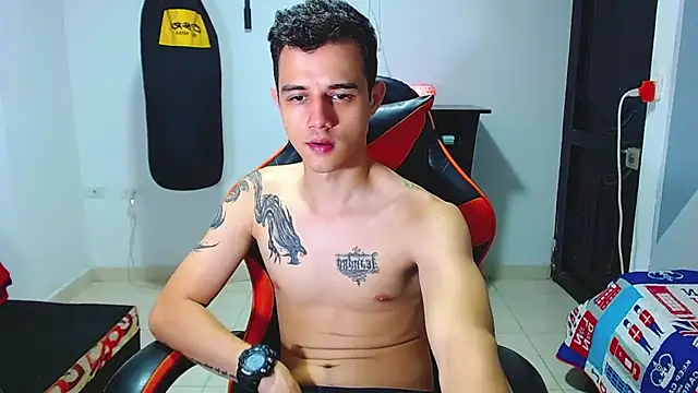Snapshot of ADAM_HOT chatting on 06-17-26, 11:49 ADAM HOT online show from 06-17-26, 11:49