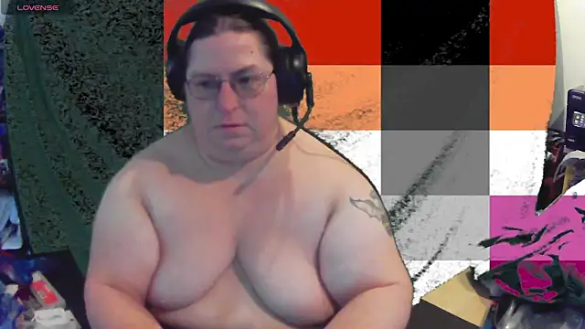 Snapshot of ShibariTurtleDuck chatting on 06-12-26, 04:06 ShibariTurtleDuck online show from 06-12-26, 04:06