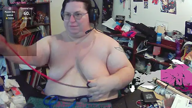 Snapshot of ShibariTurtleDuck chatting on 06-24-26, 12:48 ShibariTurtleDuck online show from 06-24-26, 12:48