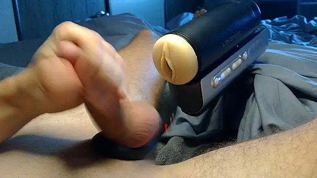 Snapshot of 28cutguy chatting on 01-05-25, 01:04 28cutguy online show from 01-05-25, 01:04