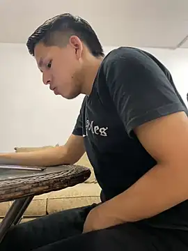 Dani202017 online show from 01-03-25, 12:33