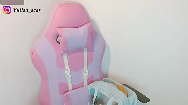yulissa18 online show from 07-07-26, 02:03