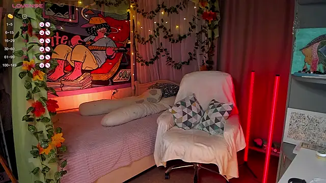  Forest Lina  online show from 12-04-24, 05:27