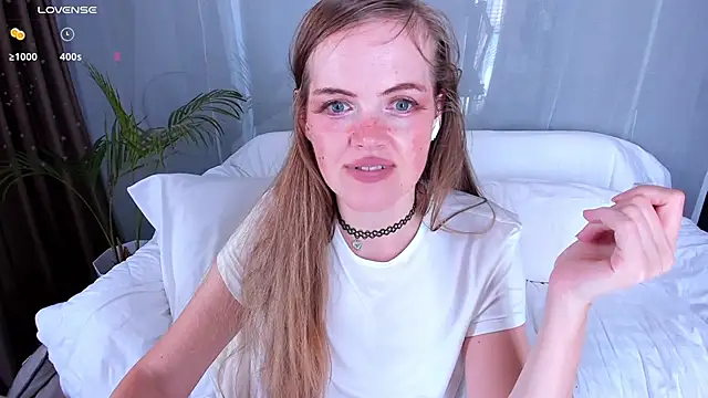 CutieEllie online show from 03-09-26, 05:22