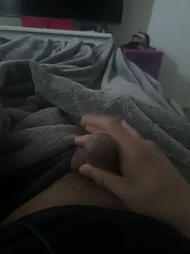 alanrguzoso012 online show from 03-06-26, 04:25