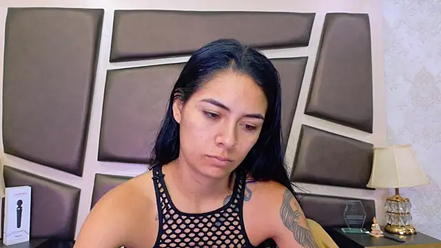 Snapshot of NicoleEsposito chatting on 07-18-26, 12:42 NicoleEsposito online show from 07-18-26, 12:42