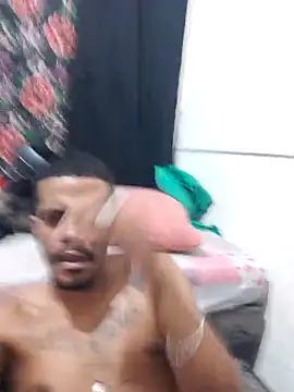 Srdan28 online show from 04-17-26, 04:04