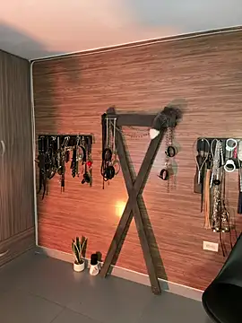 Snapshot of yey_bdsm chatting on 06-10-26, 03:33 yey bdsm online show from 06-10-26, 03:33