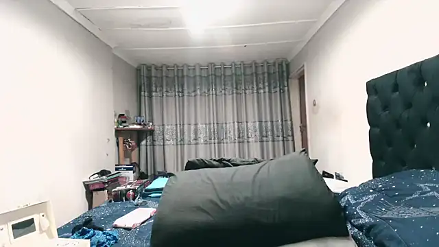 Indianmayaxoxo online show from 12-05-25, 06:59