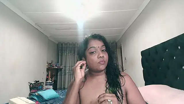 Indianmayaxoxo online show from 02-23-26, 01:41
