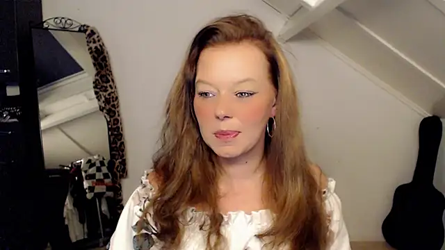 roxanna24 online show from 03-14-26, 09:09