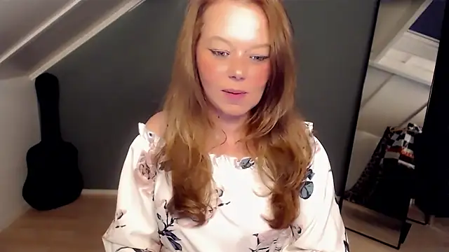 roxanna24 online show from 03-30-26, 07:59