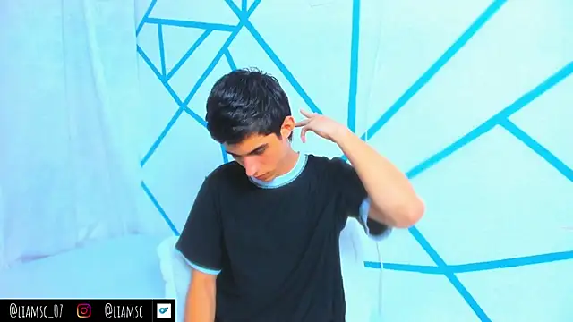 liam scott77 online show from 10-02-25, 12:28