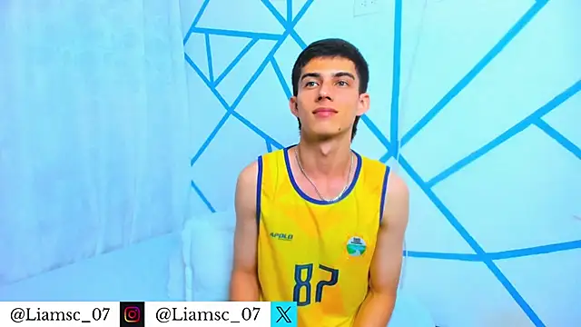 liam scott77 online show from 11-08-25, 09:13