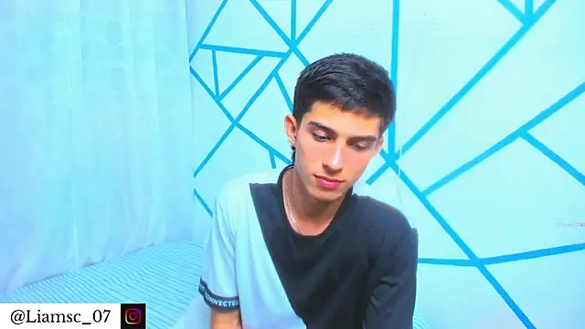 liam scott77 online show from 11-14-25, 01:37