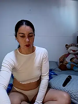 renata hot1 online show from 02-25-26, 07:45