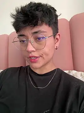 Ashley Chriss online show from 02-02-25, 09:02