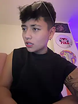 Ashley Chriss online show from 02-12-25, 12:48