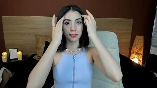 Snapshot of Catyloves chatting on 06-19-26, 10:46 Catyloves online show from 06-19-26, 10:46