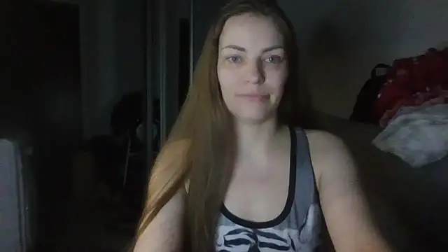 AnnaDiamond1 online show from 04-12-26, 10:26