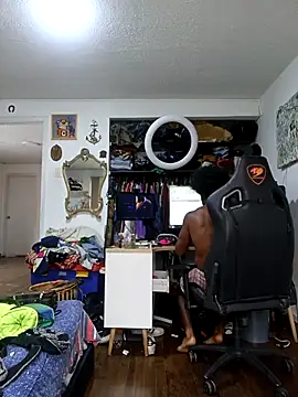 Siriss boyrag online show from 04-09-26, 01:27