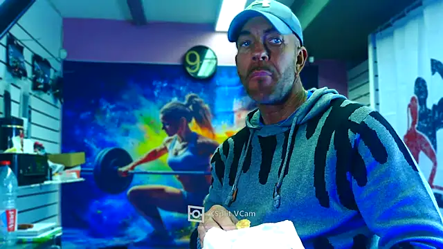 Snapshot of fabxxl chatting on 01-16-26, 08:18 fabxxl online show from 01-16-26, 08:18