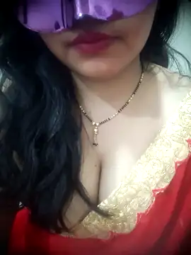 Snapshot of Shivi_shahh chatting on 12-30-24, 06:38 Shivi shahh online show from 12-30-24, 06:38