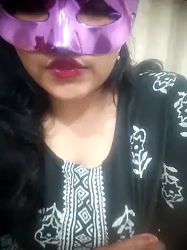 Snapshot of Shivi_shahh chatting on 01-15-25, 09:13 Shivi shahh online show from 01-15-25, 09:13