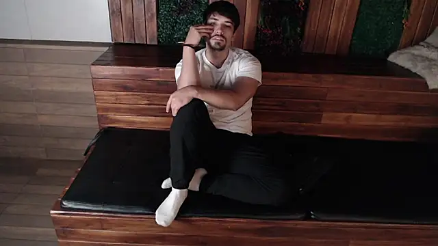 Ian Daviz online show from 10-31-25, 12:28