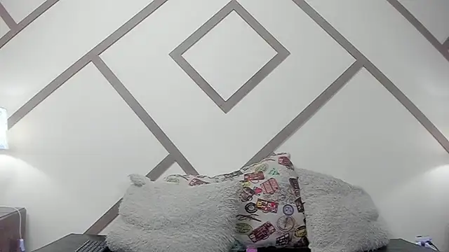 Snapshot of FernandaClar chatting on 04-05-26, 01:19 FernandaClar online show from 04-05-26, 01:19