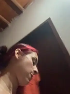 Snapshot of hannaa_brown chatting on 05-22-26, 01:35 hannaa brown online show from 05-22-26, 01:35