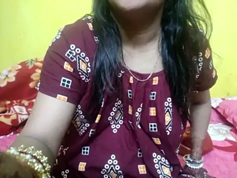 Snapshot of Sexyranibhabhi chatting on 03-25-26, 02:28 Sexyranibhabhi online show from 03-25-26, 02:28