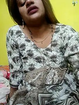 Snapshot of Sexyranibhabhi chatting on 04-03-26, 03:21 Sexyranibhabhi online show from 04-03-26, 03:21