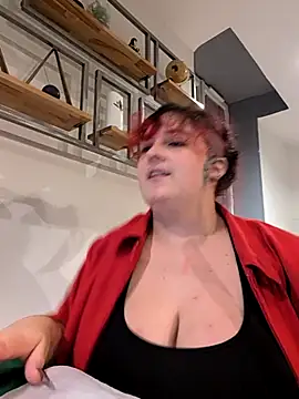 LadyRochester online show from 09-29-25, 10:47