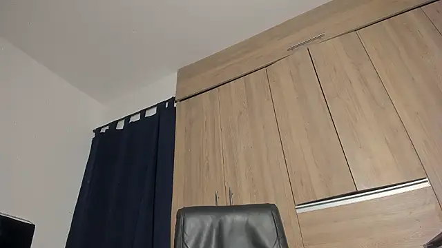  diegsz  online show from 02-08-26, 12:30