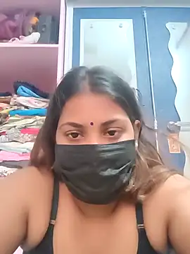 Snapshot of Hotmilfxox chatting on 12-08-24, 12:19 Hotmilfxox online show from 12-08-24, 12:19