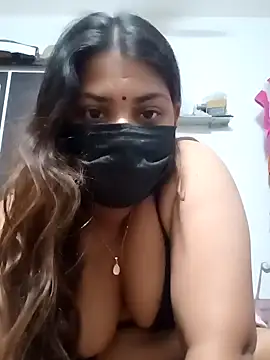 Snapshot of Hotmilfxox chatting on 12-11-24, 08:18 Hotmilfxox online show from 12-11-24, 08:18