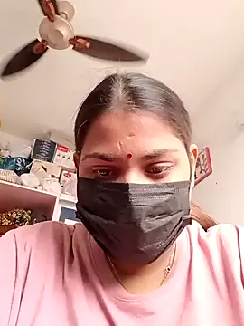 Snapshot of Hotmilfxox chatting on 12-28-24, 05:12 Hotmilfxox online show from 12-28-24, 05:12