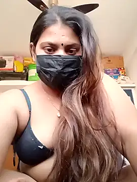 Snapshot of Hotmilfxox chatting on 01-13-25, 10:36 Hotmilfxox online show from 01-13-25, 10:36