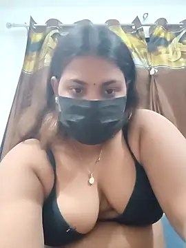 Snapshot of Hotmilfxox chatting on 02-01-25, 02:13 Hotmilfxox online show from 02-01-25, 02:13