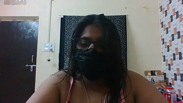 Snapshot of Hotmilfxox chatting on 06-06-26, 10:42 Hotmilfxox online show from 06-06-26, 10:42